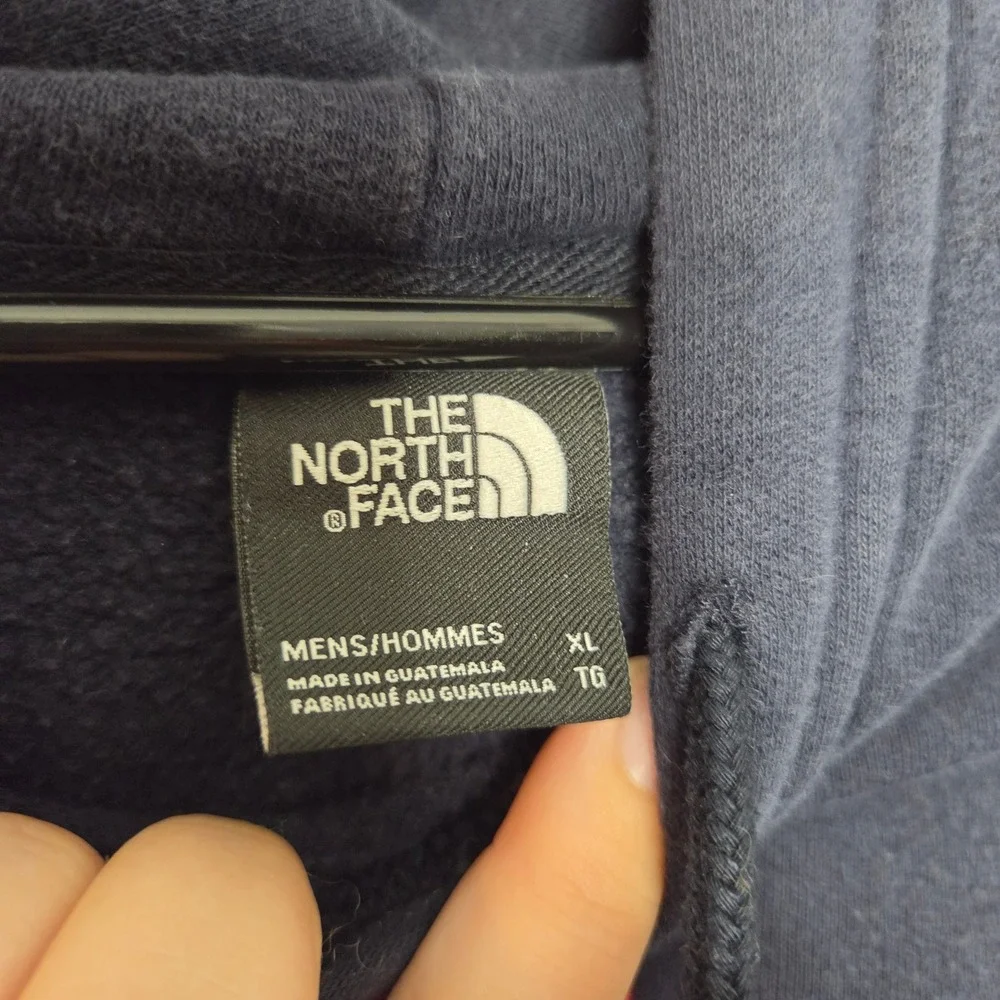 The North Face Mens XL Navy Never Stop Exploring Red Box Logo Hoodie Pullover